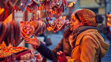 Best London Christmas Lights Walking Route 2024 -Must Sees!