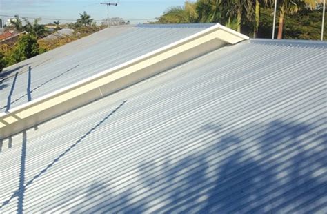 Roofing Tips: Gable Rolls are a Lifesaver! | Rollsec