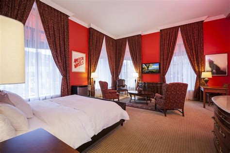 LHotel Montreal Montreal, Quebec, CA - Reservations.com