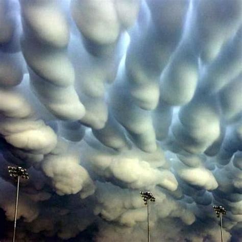 Jarring Photos Show A Different Side To Mother Nature Than We've Ever Seen Before | Mammatus ...