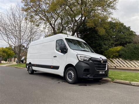 2020 Renault Master LWB review | CarExpert