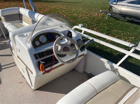 2007 Bentley 20' Pontoon Pontoon Boat | Boats for Sale in Juneau, WI ...