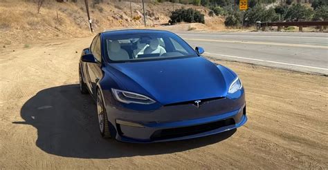 The Tesla Model S Plaid Has Amazing Software, a New 0–60 Mph Test Reveals Elite Dynamics ...