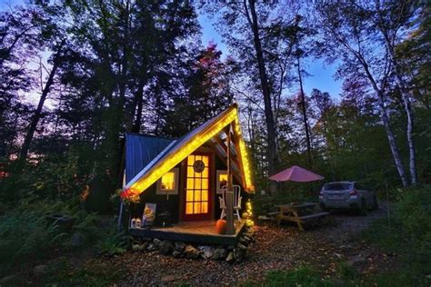 10 Cozy Cabins for Rent in Vermont | Winter Getaways - New England Today