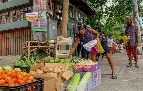 Community Pantries Emerge in Philippines amid COVID-19 Surge — BenarNews