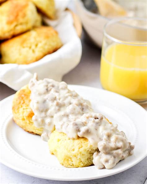 Biscuits And Gravy Recipe 16 Oz Sausage | Deporecipe.co