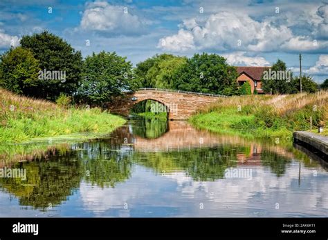 Selby Canal near Haddlesey Lock Stock Photo - Alamy