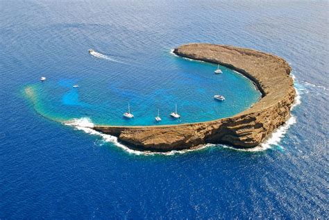 The History of Molokini Crater | Hawaiian Planner