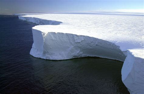 Seasons in Antarctica: Weather and Climate