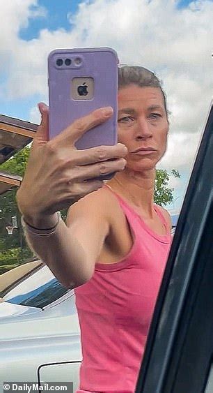 Florida woman who found Ashley Biden's diary is under investigation for selling it | Daily Mail ...