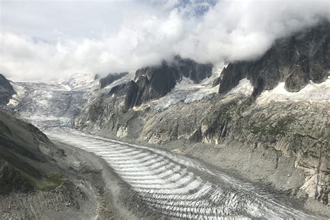 Glacier de la Mer de Glace | Savoie Mont Blanc (Savoie et Haute Savoie ...