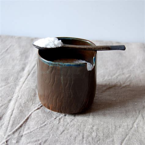 Salt pot with spoon, Ceramic salt pot, Wabi sabi salt pot Ceramic ...