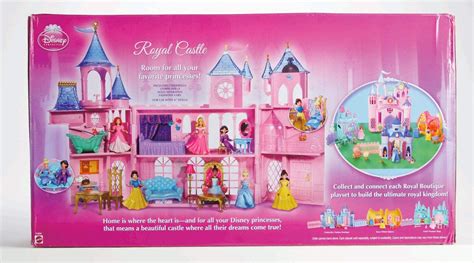 Amazon.com: Disney Princess Royal Castle: Toys & Games | Royal castles, Disney princess castle ...