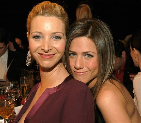 Jennifer Aniston or Lisa Kudrow: Who’s Richer?