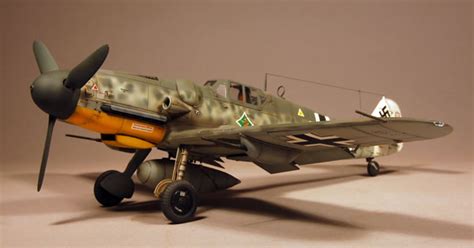 Revell 1/32 Bf 109 G-6 by Ron Petrosky