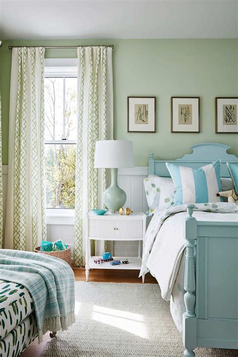 20+ Mint Green Bedroom Walls – The Urban Decor