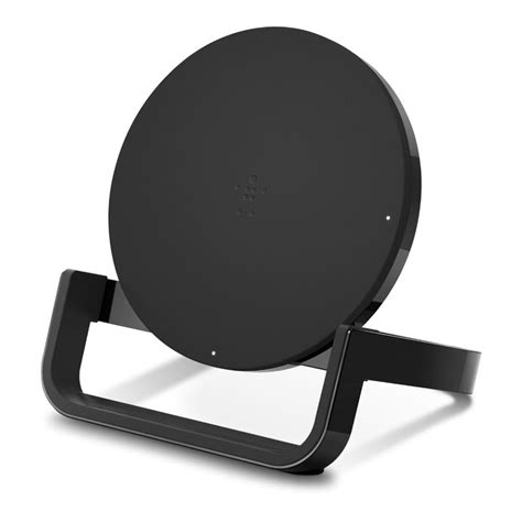 Belkin's Boost Up Wireless Charger Works in Portrait or Landscape Mode