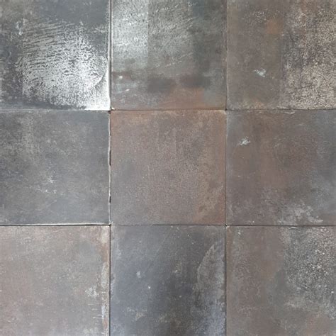 Industrial metal floor tiles from old factory 35 x 35 cm - Piet Jonker