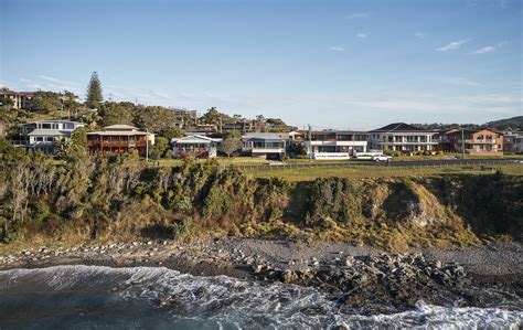 Woolgoolga Beach House | Levesque & Derrick Architects | Brisbane