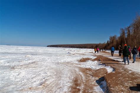 NATURE NOTES: THE "ICE CAVES" OF LAKE SUPERIOR