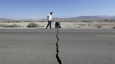 Months of aftershocks may follow big California earthquake | MPR News