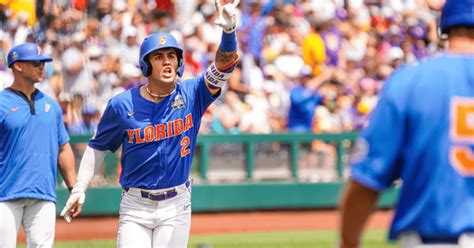 Florida baseball team sets CWS record with 24 runs