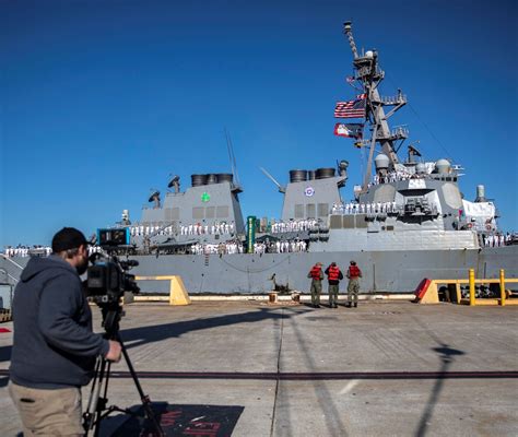 USS The Sullivans Completes Historic Deployment - Seapower