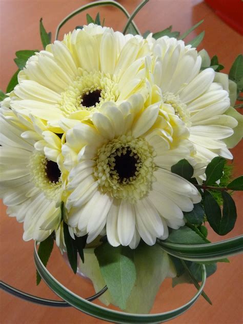 Bouquet Germini Cream www.barendsen.nl