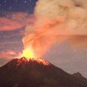 Popocatépetl volcano hurls rock and fire | Earth | EarthSky