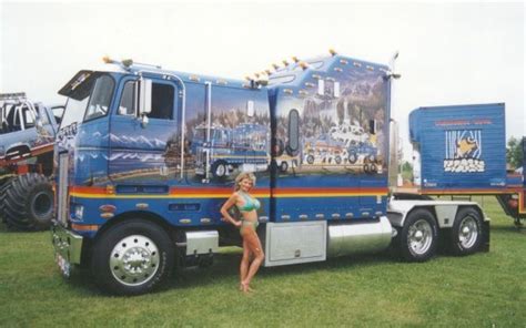 Big Rigs With Big Sleepers | Highway Rig and Trailer Specifications ...