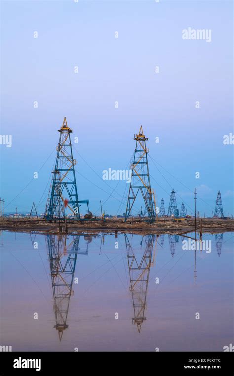 Azerbaijan, Abseron Peninsula, Oil Fields Stock Photo - Alamy