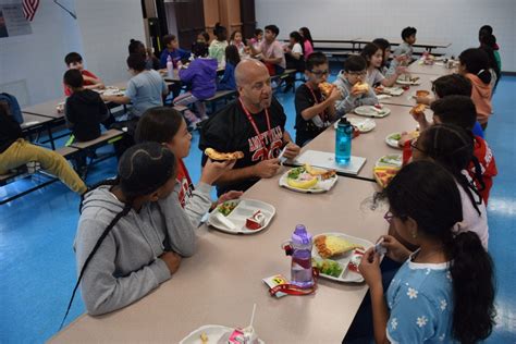 Principal Becomes A Student For A Day At Park Avenue Elementary School - Long Island Media Group