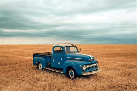 Blue Truck Wallpapers - Top Free Blue Truck Backgrounds - WallpaperAccess