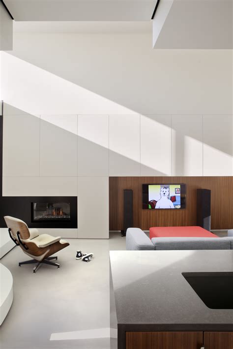 Yaletown Condo — D'Arcy Jones Architects