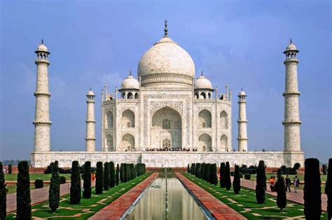 Taj Mahal 'built on Hindu temple', claims Indian MP - Malaysia Today
