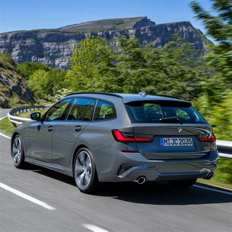 BMW 3er Touring im Test: Sparsam, aber teuer | ADAC