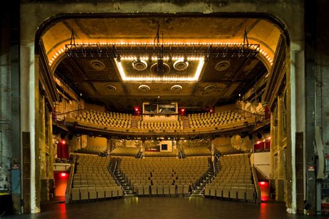 Harvey Theater, Brooklyn Academy of Music - Mitchell Giurgola