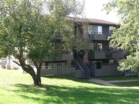 Sunny Hills Apartments - North Kansas City, MO | Apartments.com