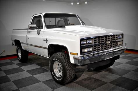 1987 Chevrolet 1500 - Information and photos - MOMENTcar