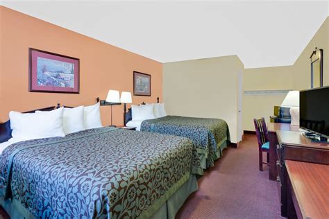 Days Inn by Wyndham Waynesboro | Waynesboro, PA Hotels