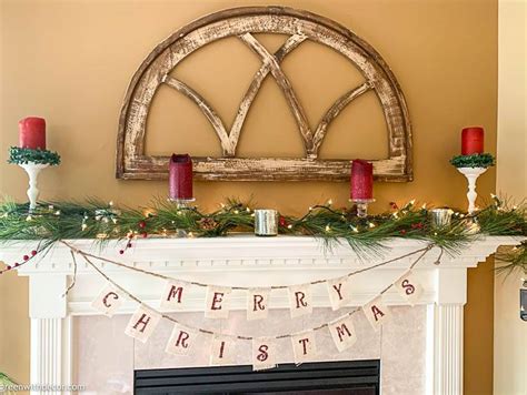 A DIY Christmas banner: An easy Christmas craft - Green With Decor