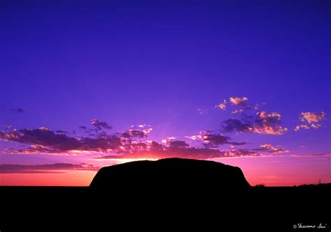 Download Nature Uluru Wallpaper