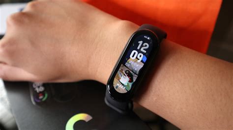 Xiaomi Mi Smart Band 6 Review: Compact Health Companion