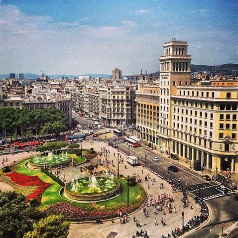 Plaça de Catalunya - La Dreta de l'Eixample - Barcelona, Cataluña ...