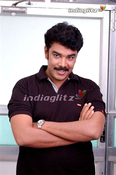 Sundar C Photos - Tamil Actor photos, images, gallery, stills and clips ...