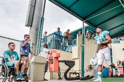 Dolphins Training Camp 2015: Practice updates from fifth day of workouts - The Phinsider