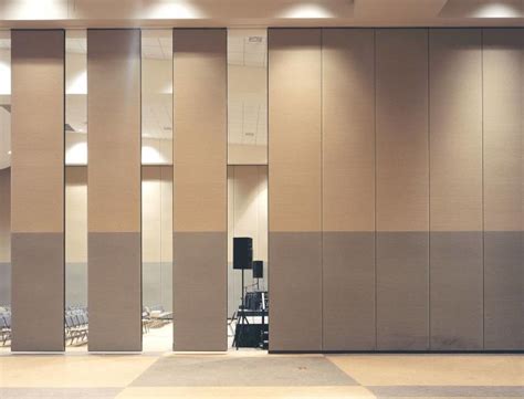 Banquet Hall Sliding Folding Partition Door Soundproof Retractable Room Dividers