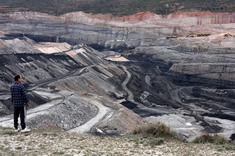 Effects of coal mining | Estercuel, Teruel, Aragon. | Flickr