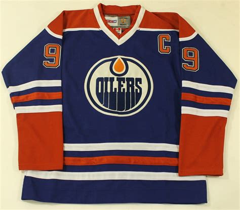 Wayne Gretzky Signed Oilers Jersey (PSA LOA) | Pristine Auction