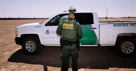 ‘People Actively Hate Us’: Inside the Border Patrol’s Morale Crisis - The New York Times